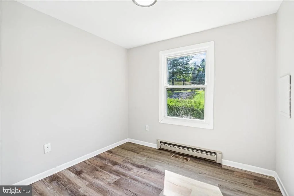 Photo of 6347 DAVIS ROAD