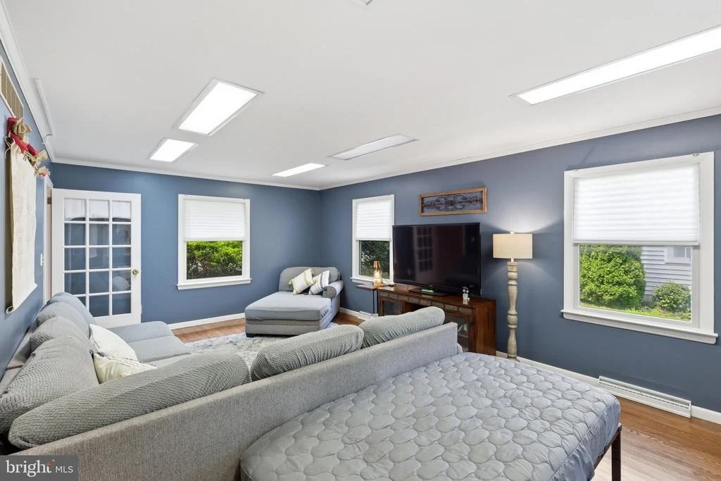 Photo of 101 N FAIRFIELD DRIVE
