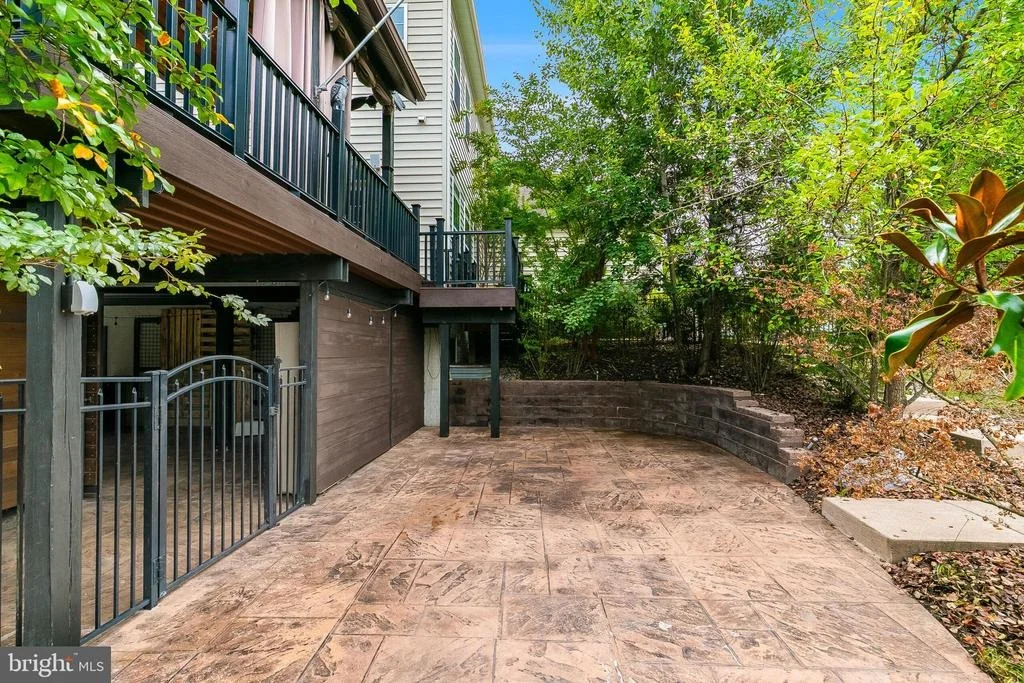 Photo of 42018 MILL QUARTER PLACE