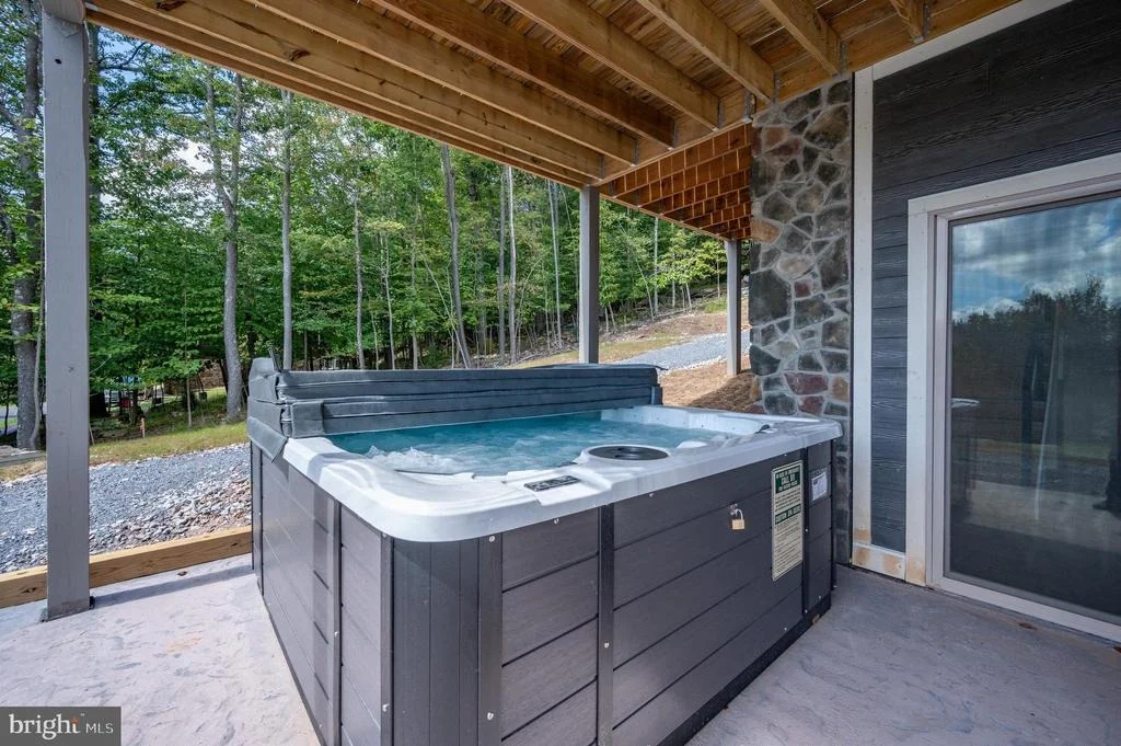 Photo of 2614 MARSH HILL ROAD