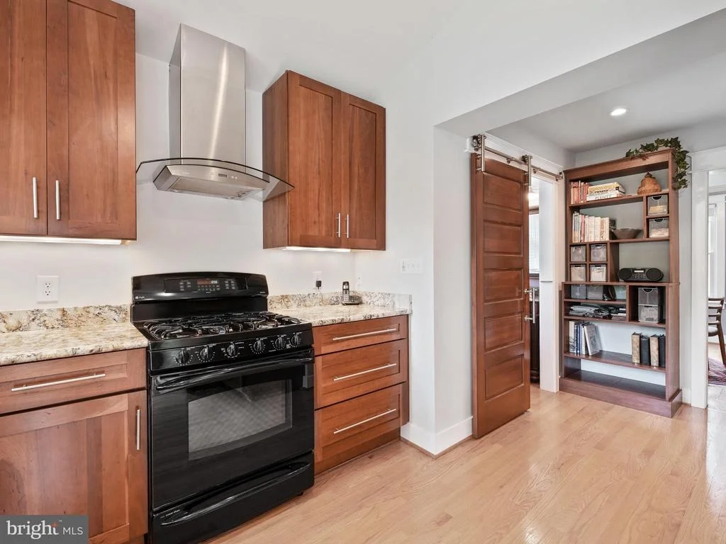 Photo of 10004 SIDNEY ROAD