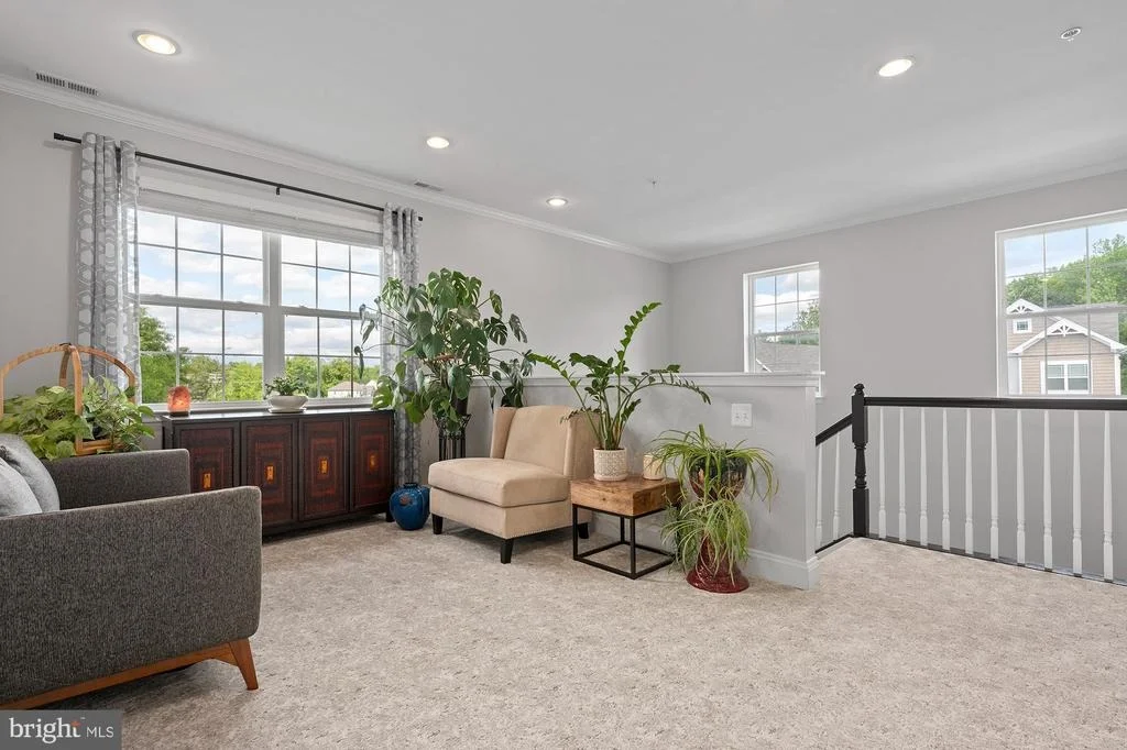 Photo of 821 BENTGRASS DRIVE