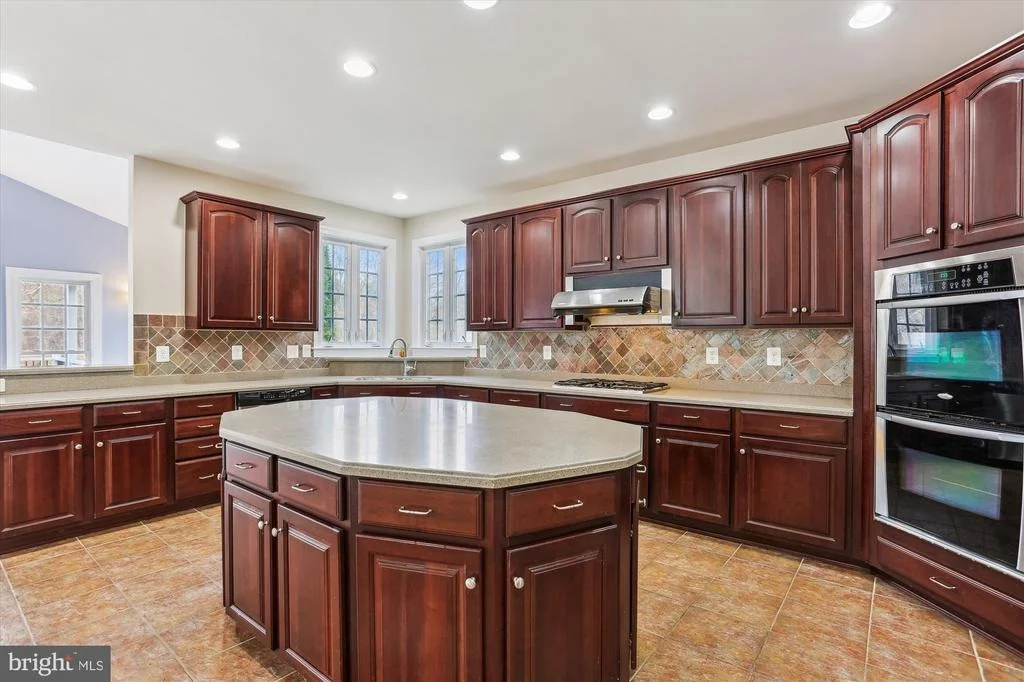 Photo of 9132 BELVEDERE DRIVE