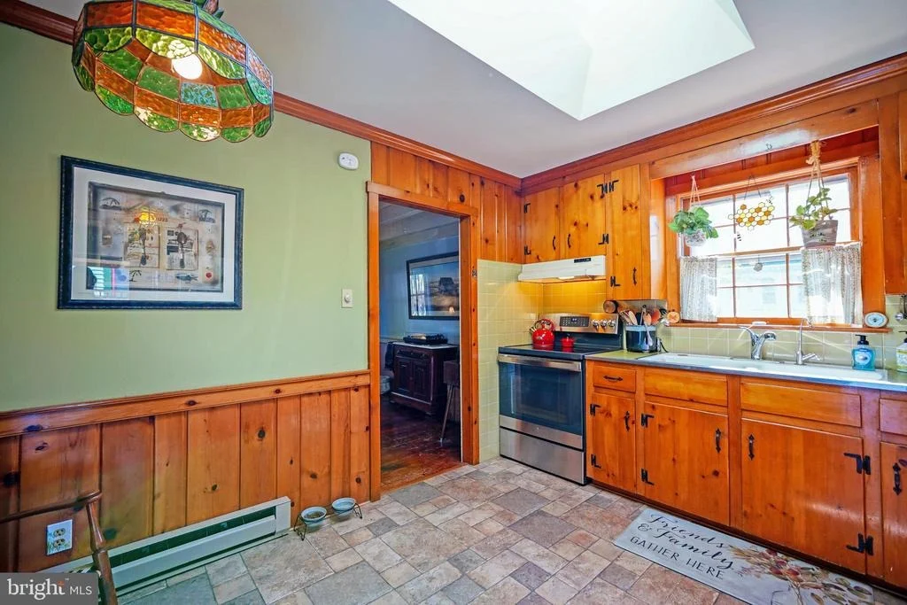Photo of 202 W 3RD STREET