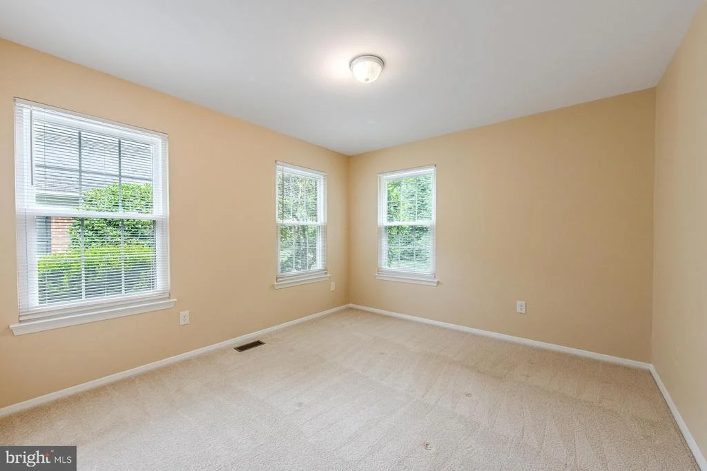 Photo of 9705 PLEASANT GATE LANE