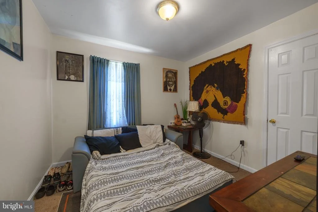 Photo of 8916 TRUBADOR DRIVE