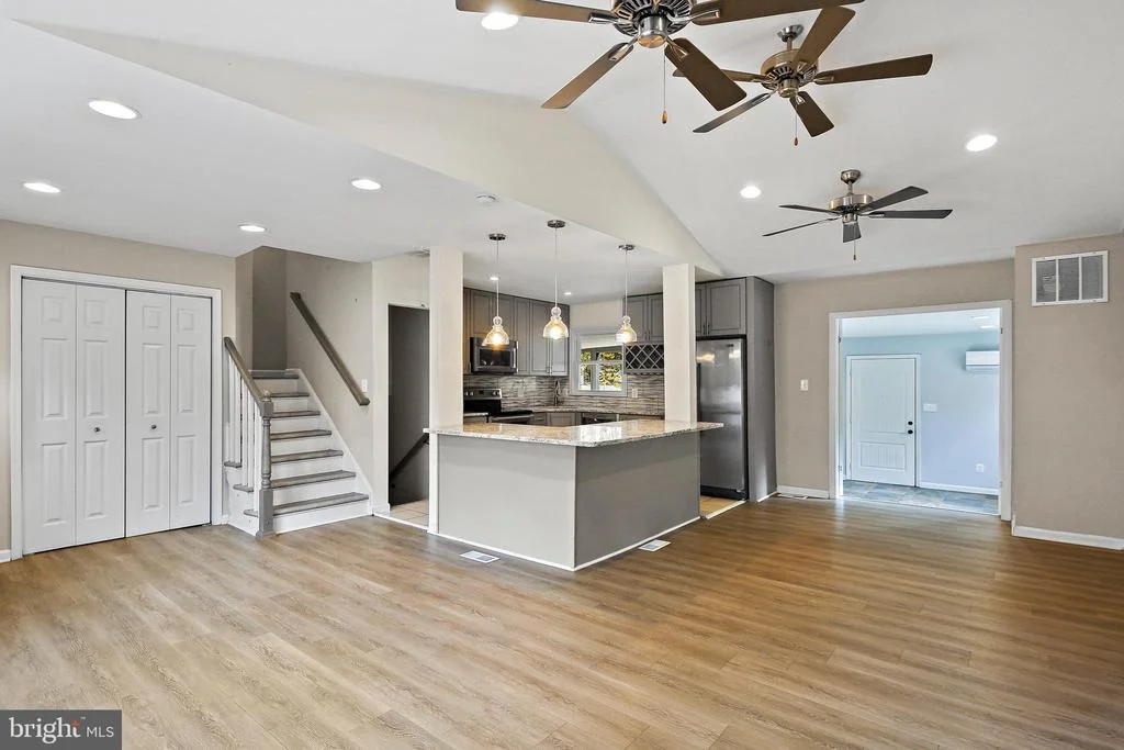 Photo of 2847 CARROLLTON ROAD