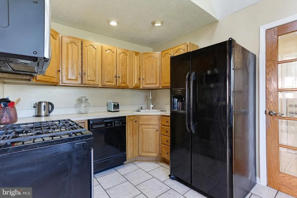 Photo of 8211 LONGPOINT ROAD