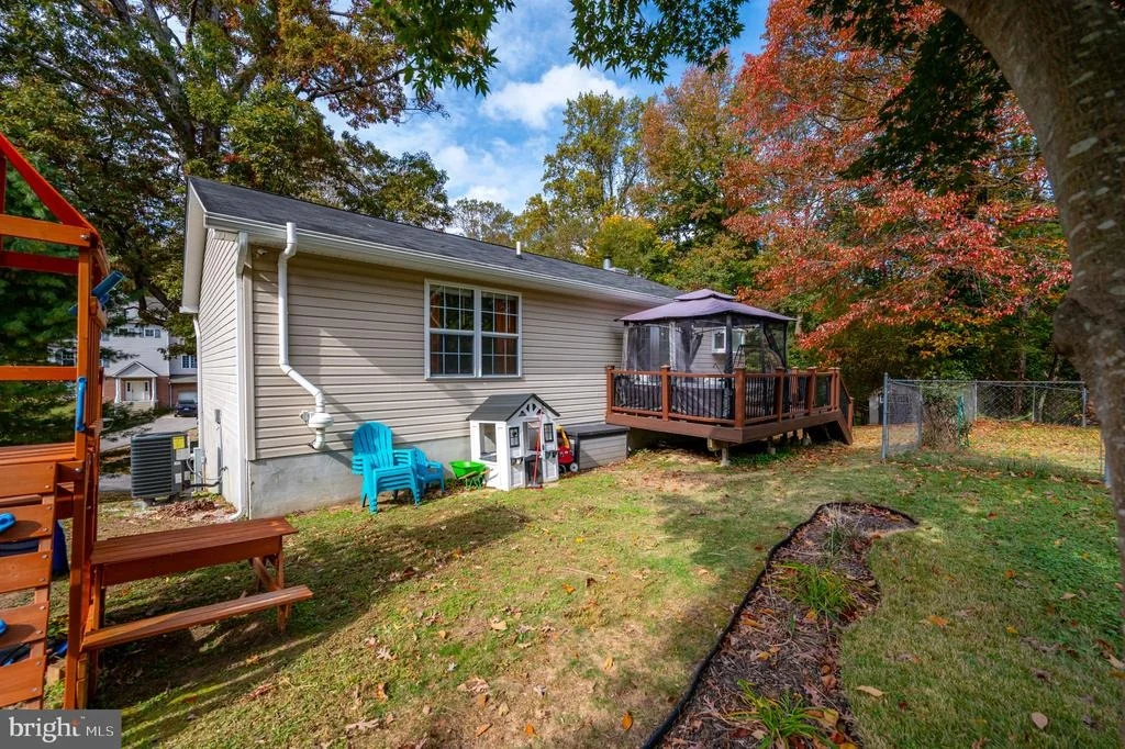 Photo of 4790 HOWARD PLACE