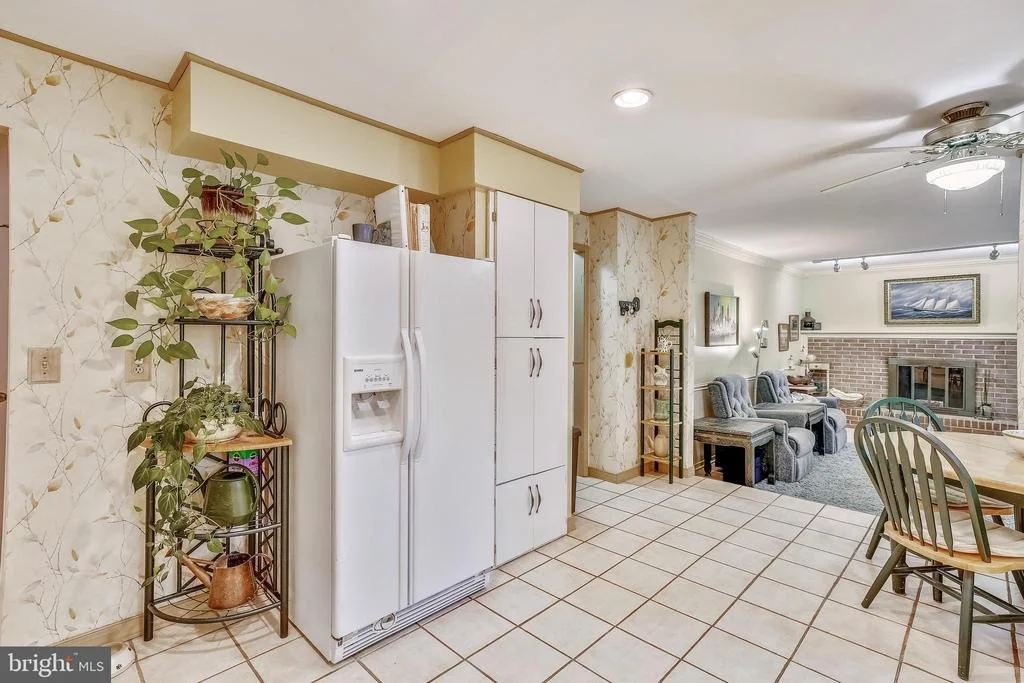 Photo of 15225 CENTERGATE DRIVE