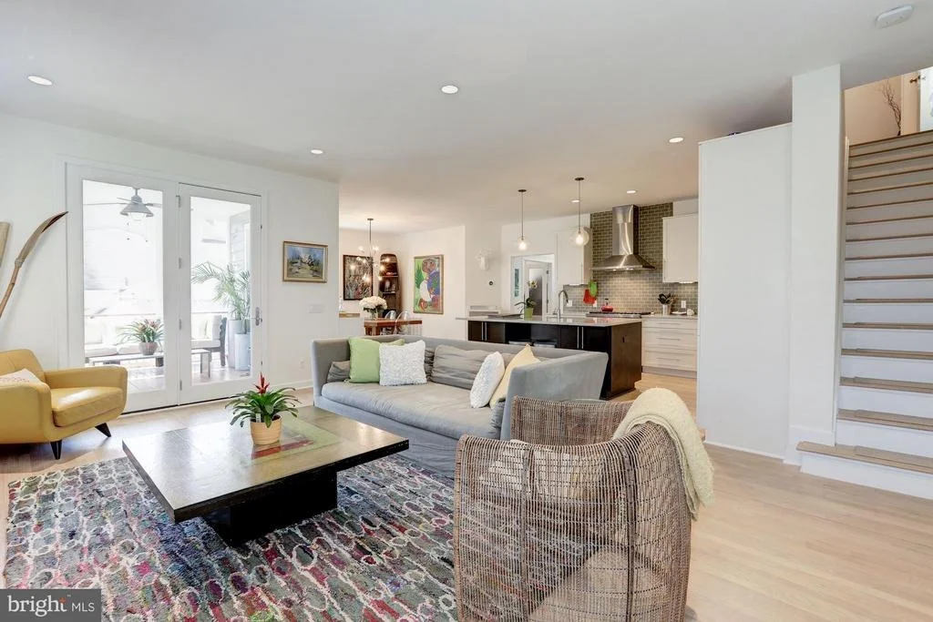 Photo of 5315 WILLARD AVENUE
