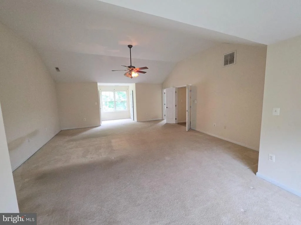 Photo of 12675 PERRYWOOD LANE