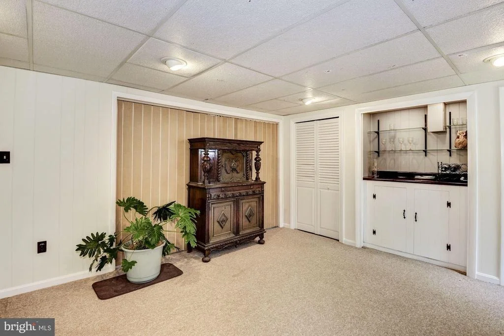 Photo of 15025 WELLWOOD ROAD