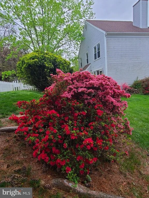 Photo of 2321 PONDSIDE TERRACE