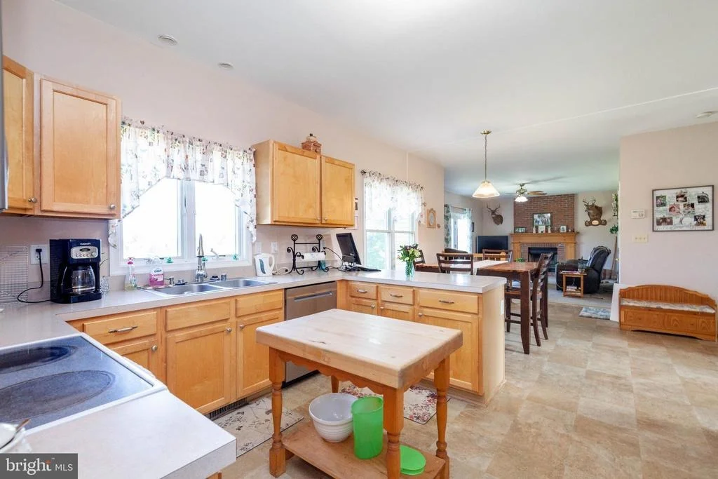 Photo of 4520 RIDGE ROAD
