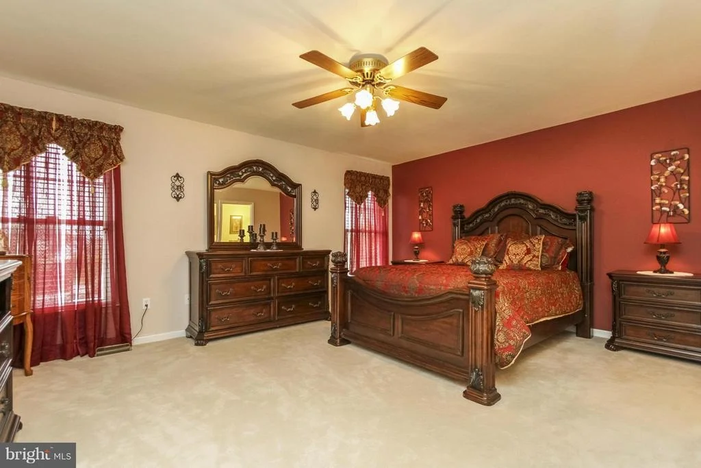 Photo of 1004 GULLO ROAD
