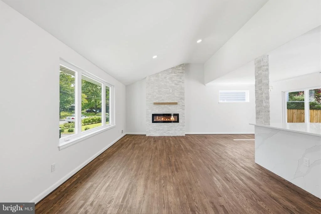 Photo of 9831 SINGLETON DRIVE