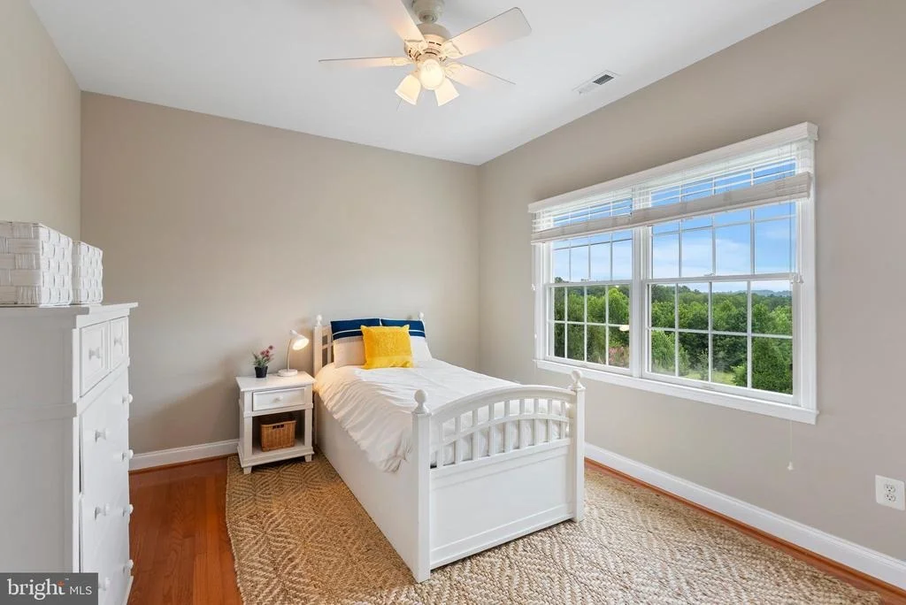 Photo of 14835 HUNTING WAY