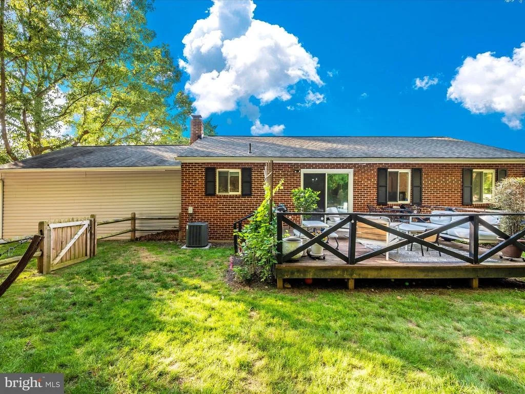 Photo of 24007 STRINGTOWN ROAD