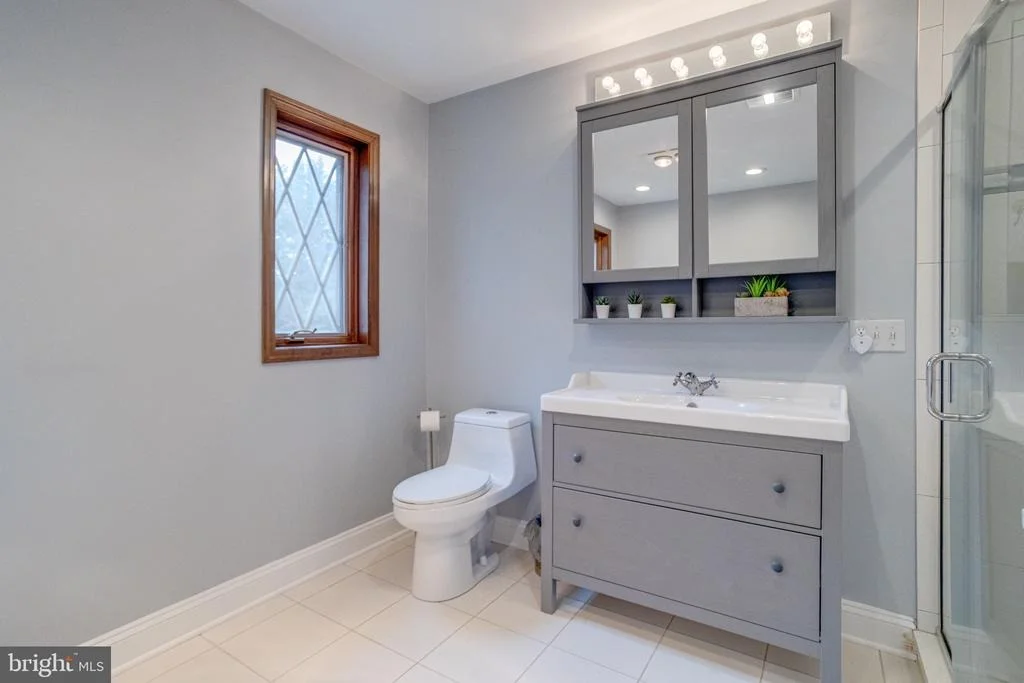 Photo of 2300 KINGS ARMS DRIVE