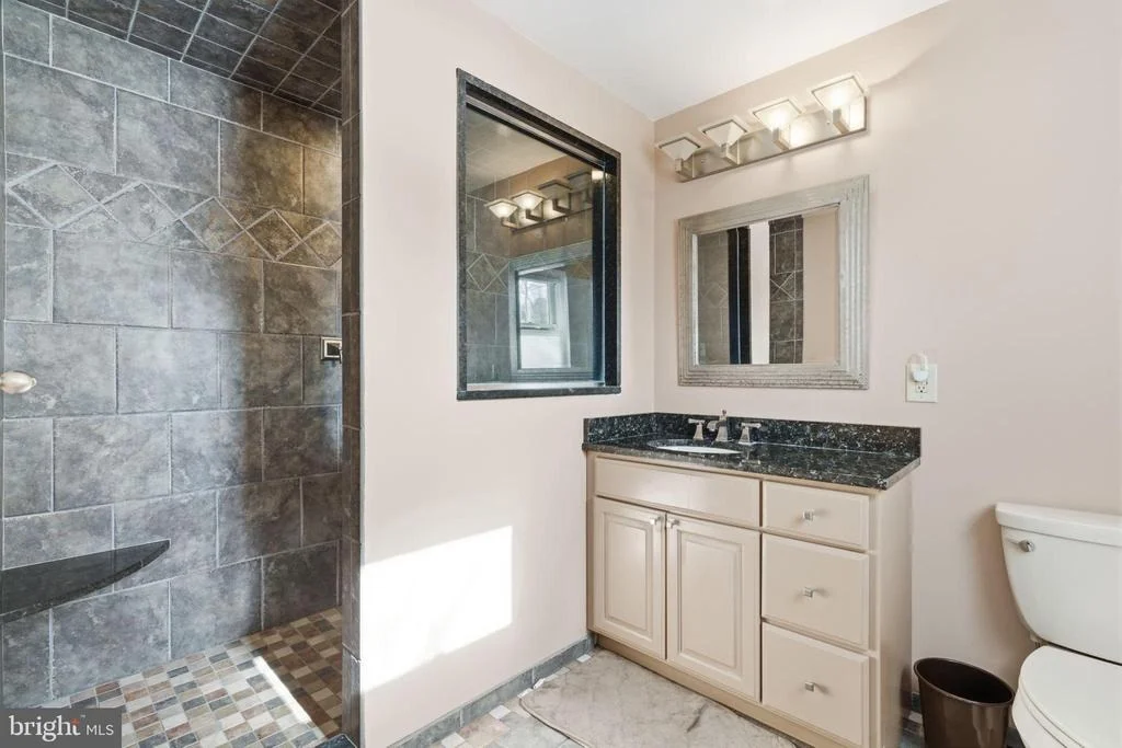 Photo of 682 WHIRLAWAY DRIVE