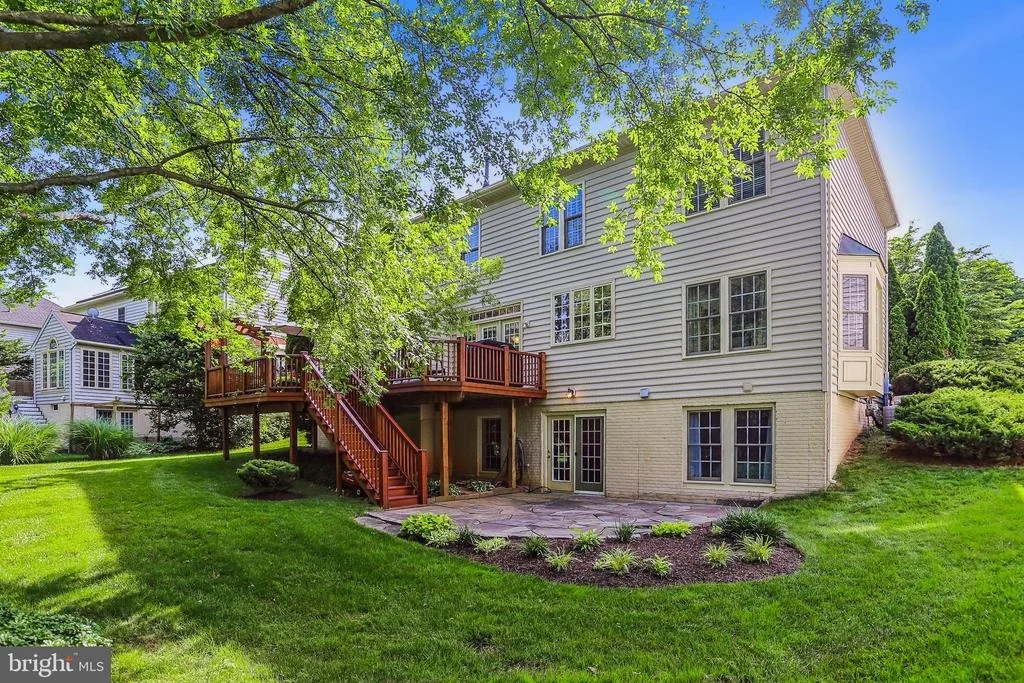 Photo of 4412 WINDING OAK DRIVE