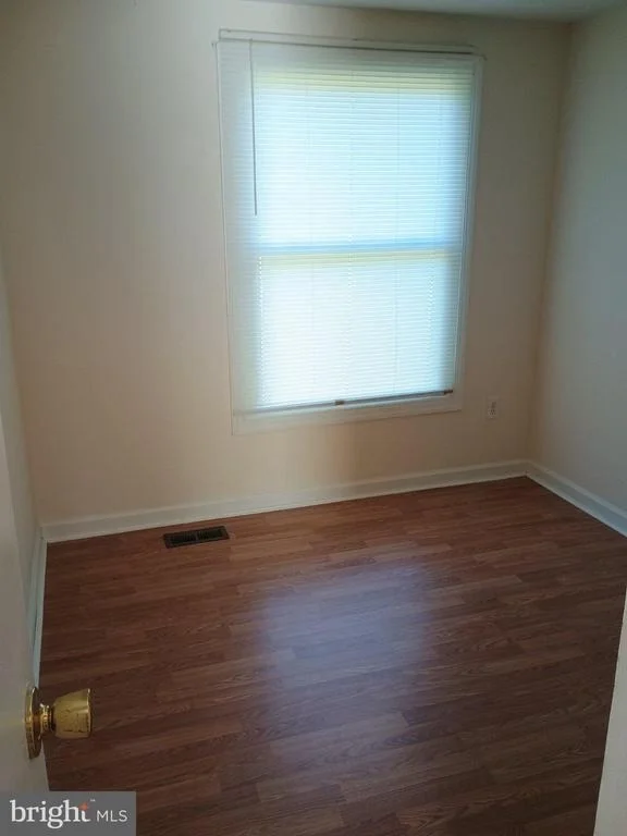 Photo of 7101 FLINT COURT