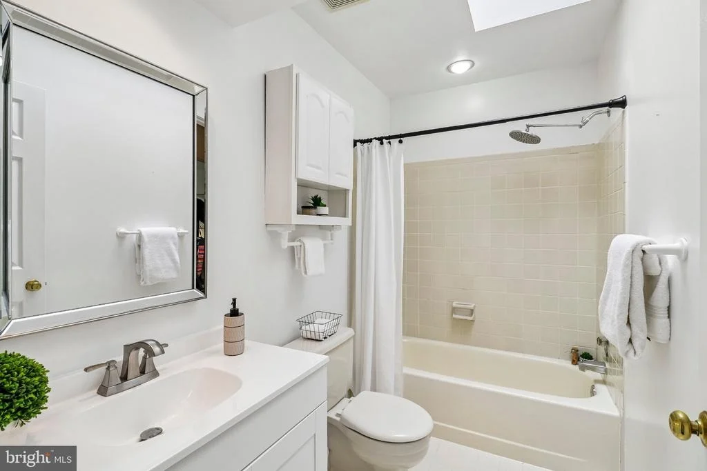 Photo of 11400 SYMPHONY WOODS LANE