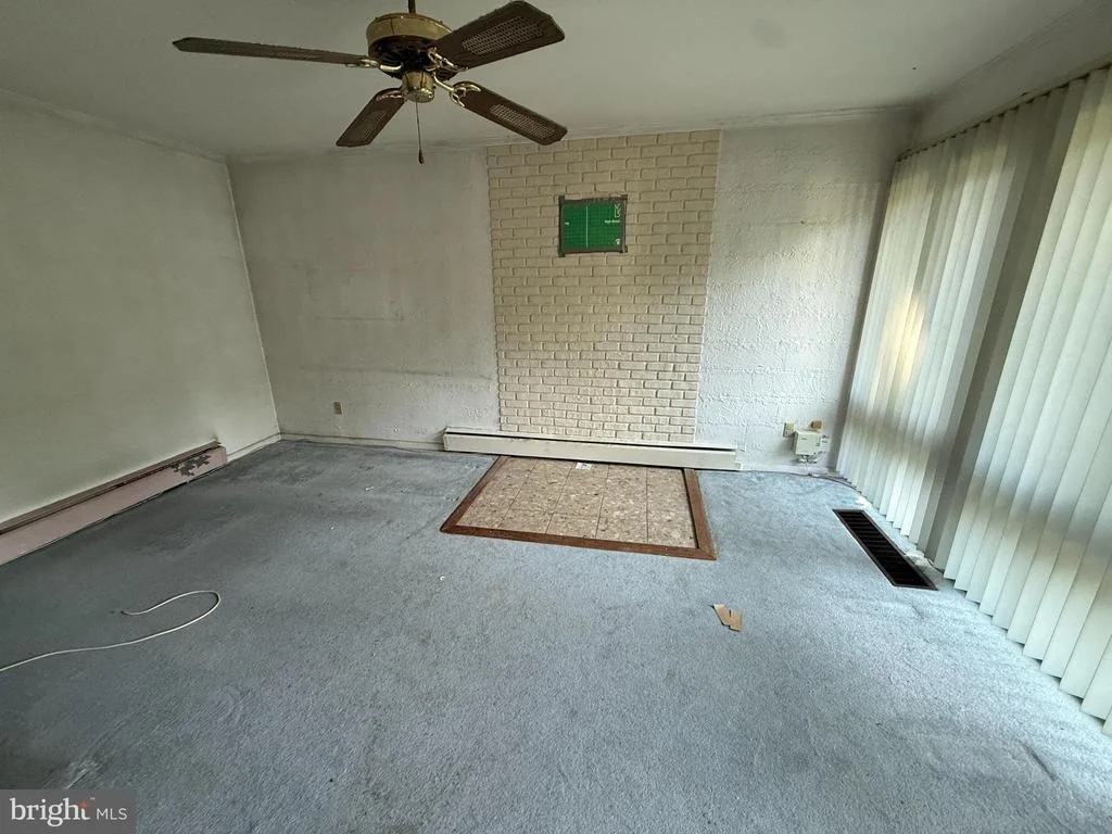 Photo of 9458 4TH PLACE