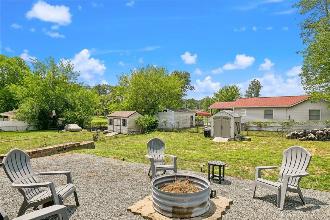 Photo of 8901 TOWNSEND LANE