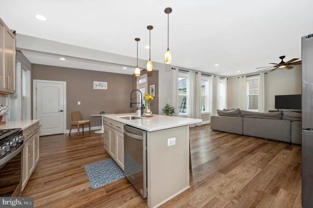 Photo of 529 POTOMAC VIEW PARKWAY