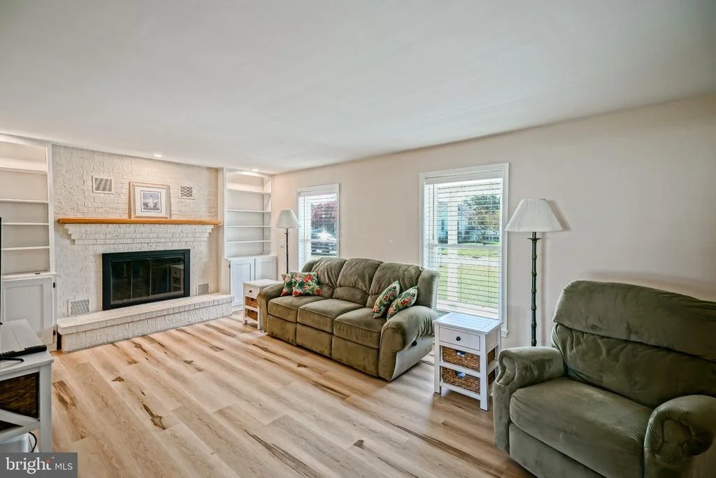 Photo of 24 ARNELL ROAD