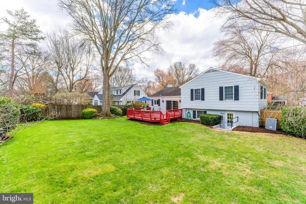 Photo of 8511 STABLE DRIVE