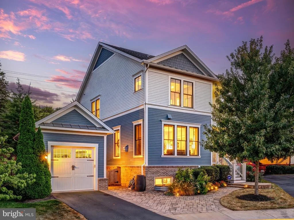 Photo of 802 VINE STREET