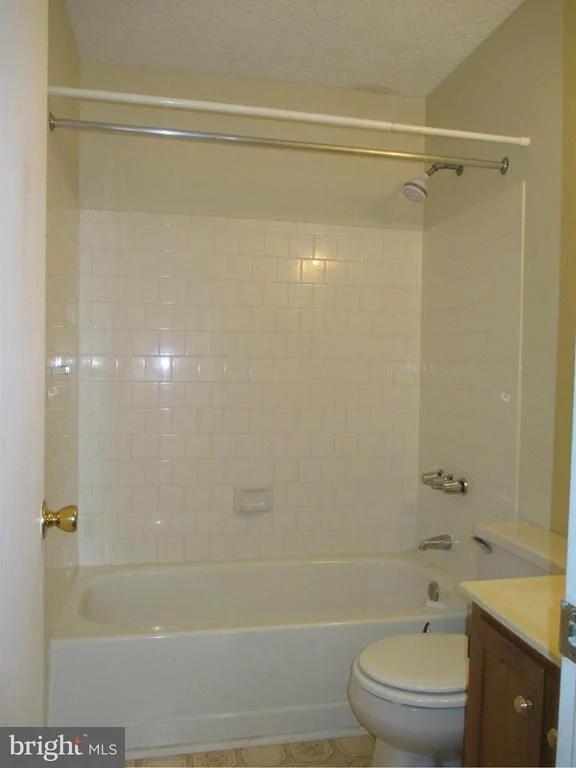 Photo of 849 BRIAR COURT