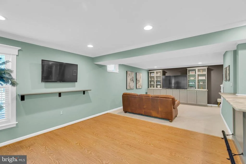 Photo of 8323 ARGENT CIRCLE