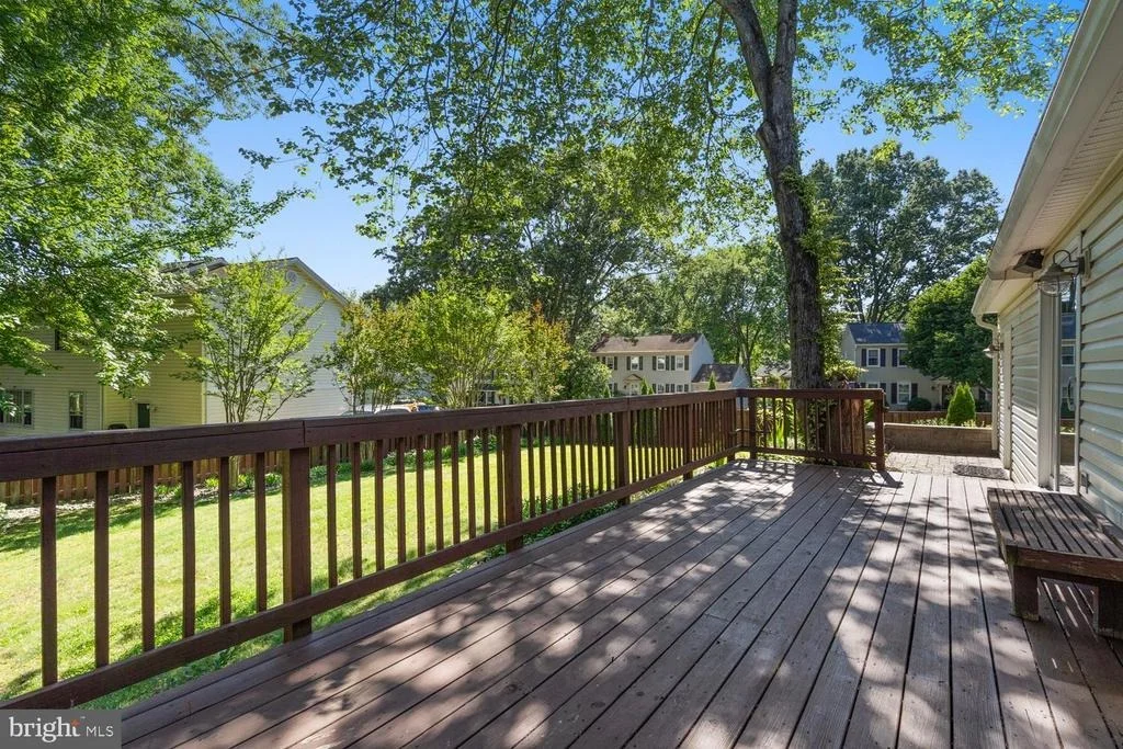 Photo of 9501 WALLINGFORD DRIVE