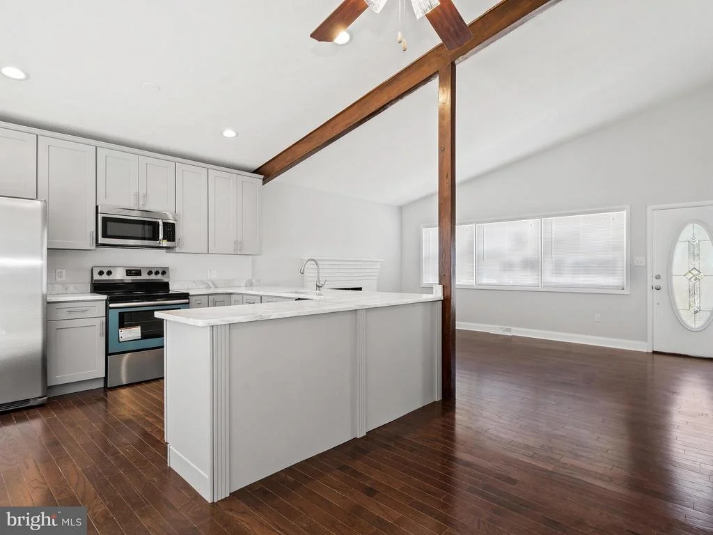 Photo of 6013 TOBY DRIVE