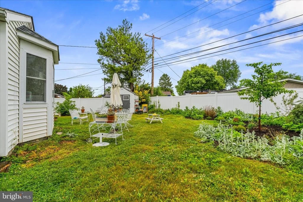 Photo of 466 CARROLLTON DRIVE