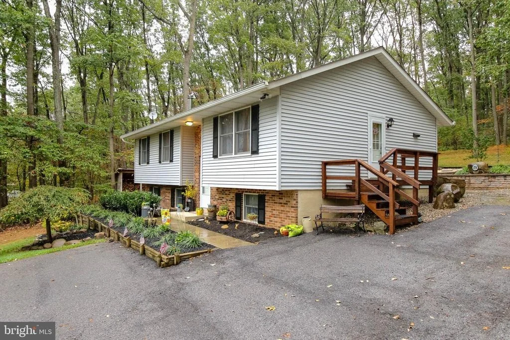 Photo of 5999 BUFFALO ROAD