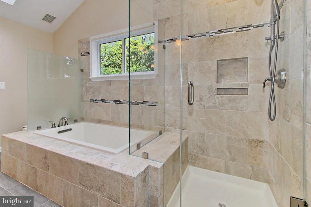 Photo of 5212 JULIET STREET