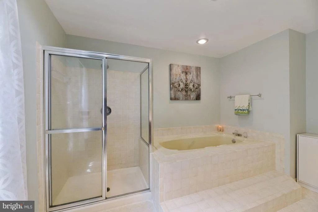 Photo of 2975 FRANKLIN OAKS DRIVE