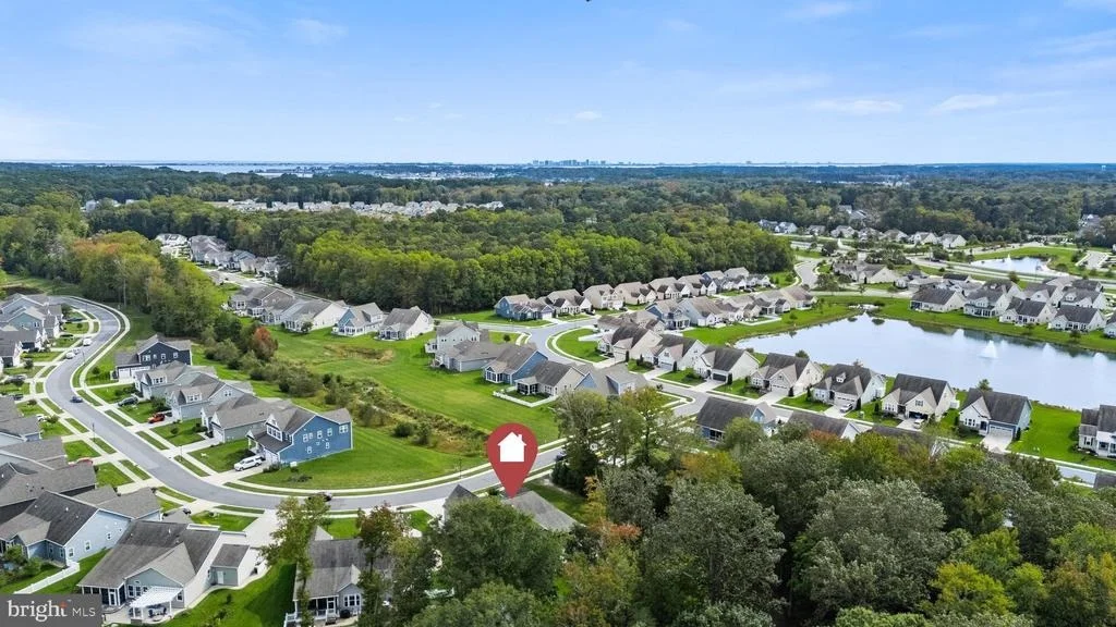 Photo of 39033 CROWS NEST LANE