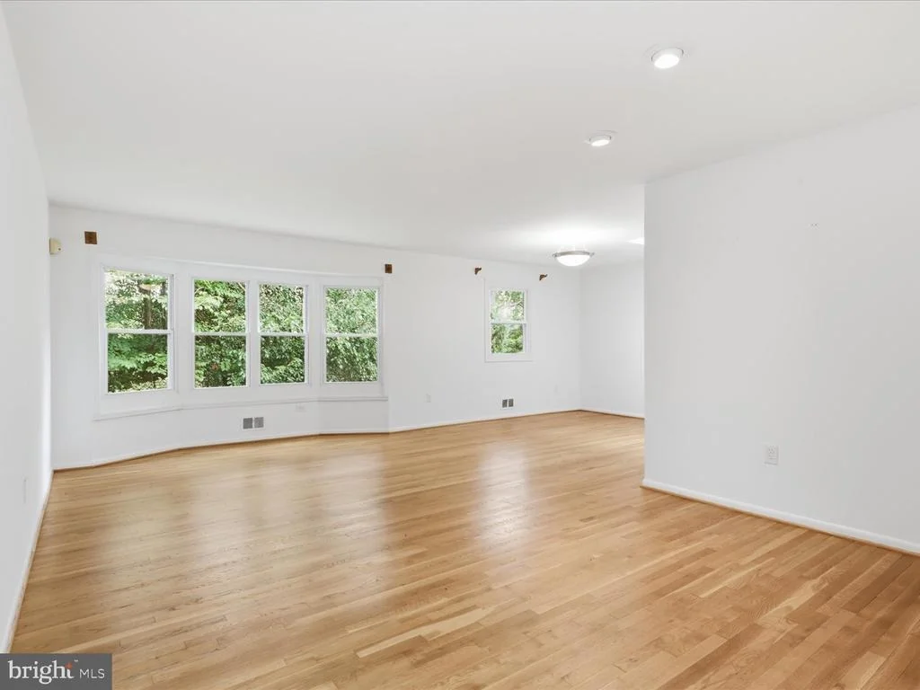 Photo of 12823 CAMELLIA DRIVE