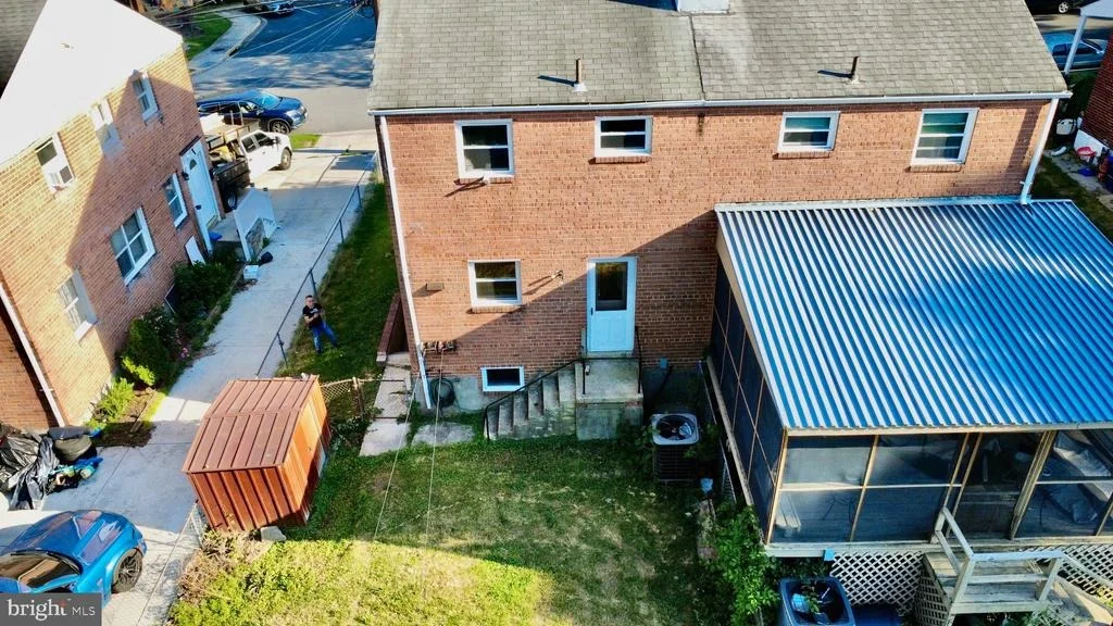 Photo of 6212 CARTERS LANE
