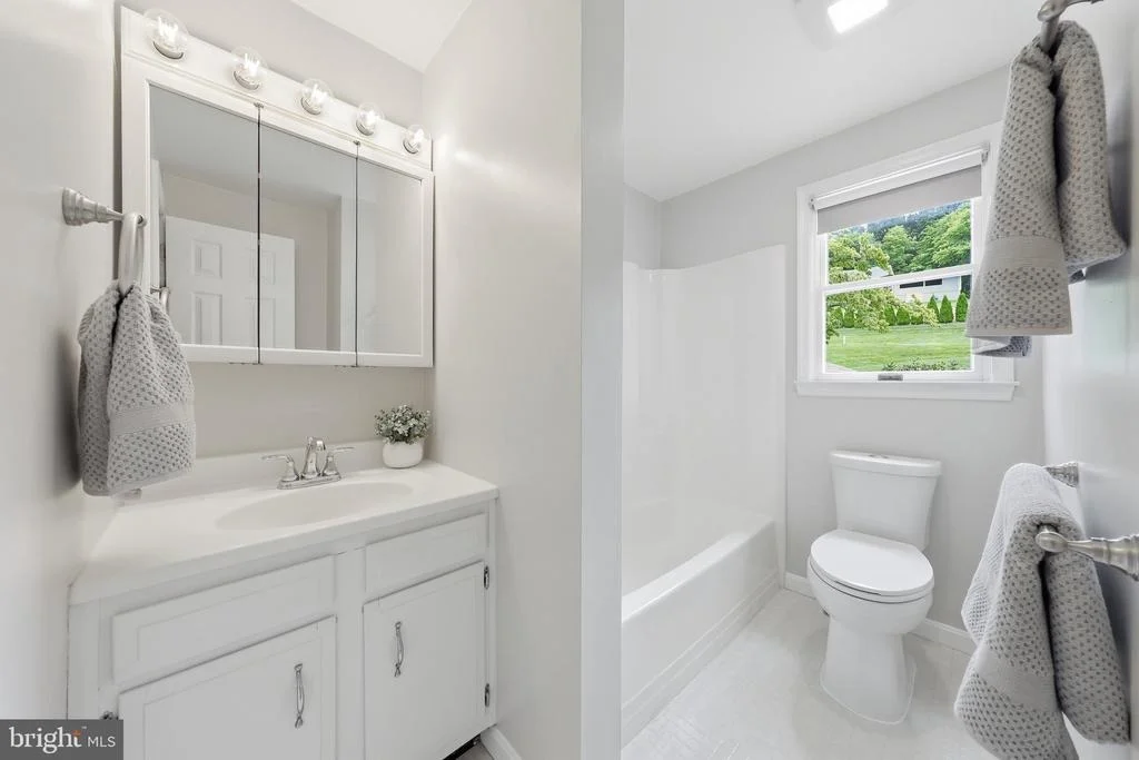 Photo of 6113 ELAINE DRIVE