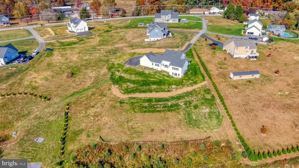 Photo of 2527A FOURLEAF DRIVE