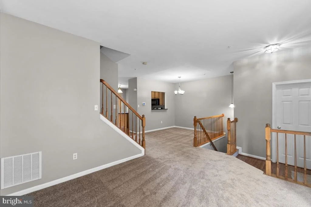 Photo of 10012 JUNIPER DRIVE