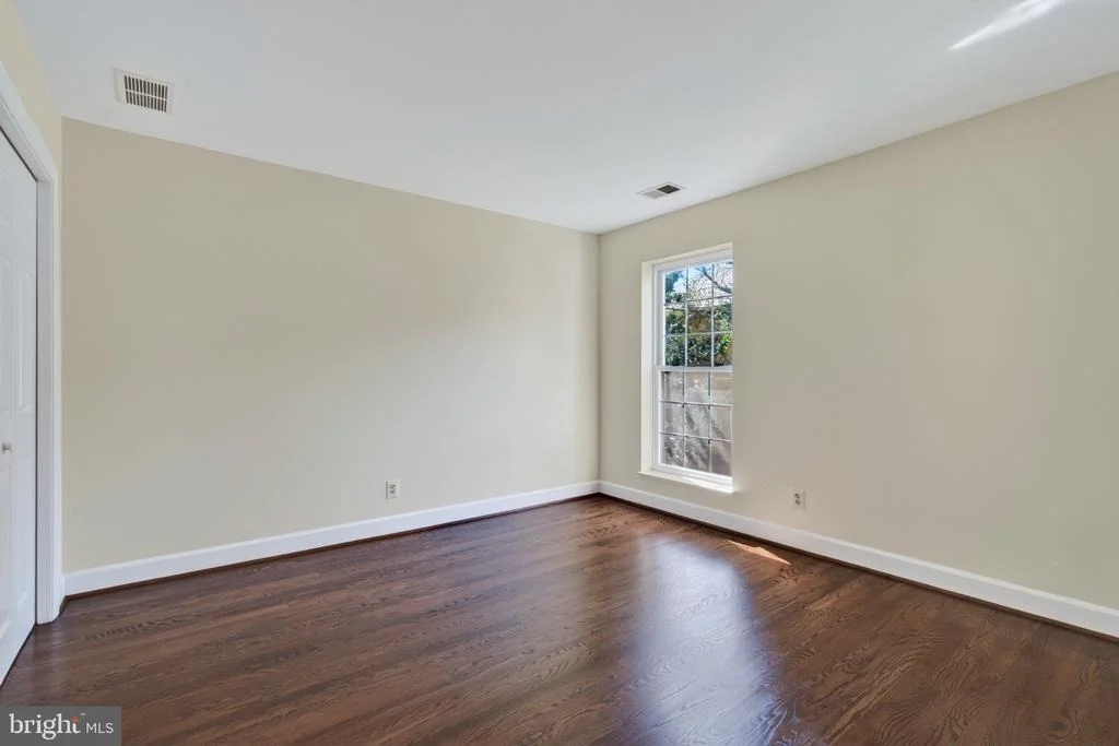 Photo of 4524 25TH ROAD N
