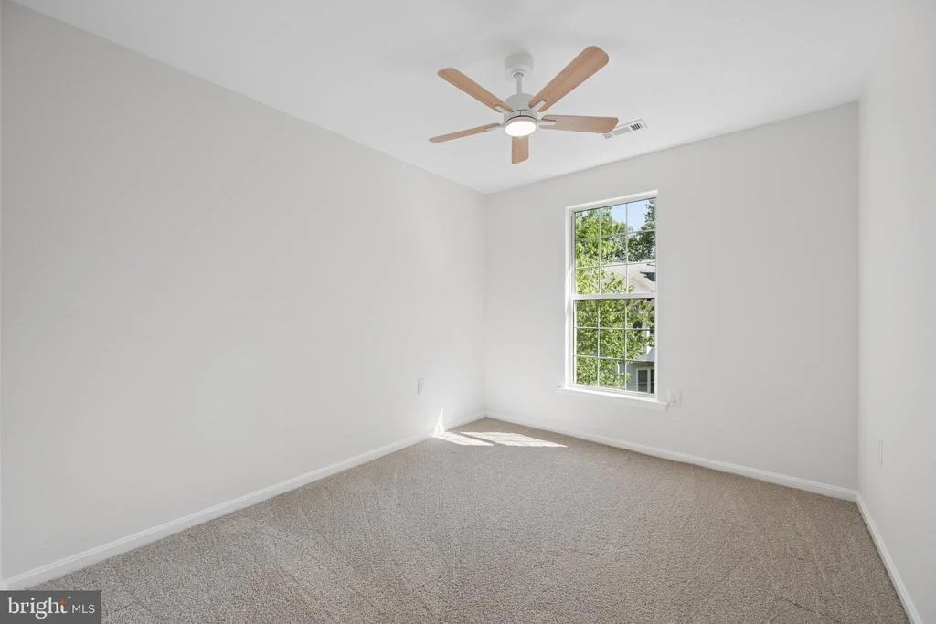 Photo of 1016 DULANEY MILL DRIVE